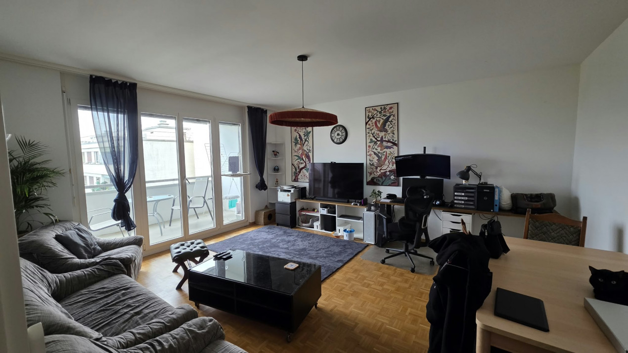 Appartement de 3 pièces au 7ème étage situé à Versoix 1290 — photo 3