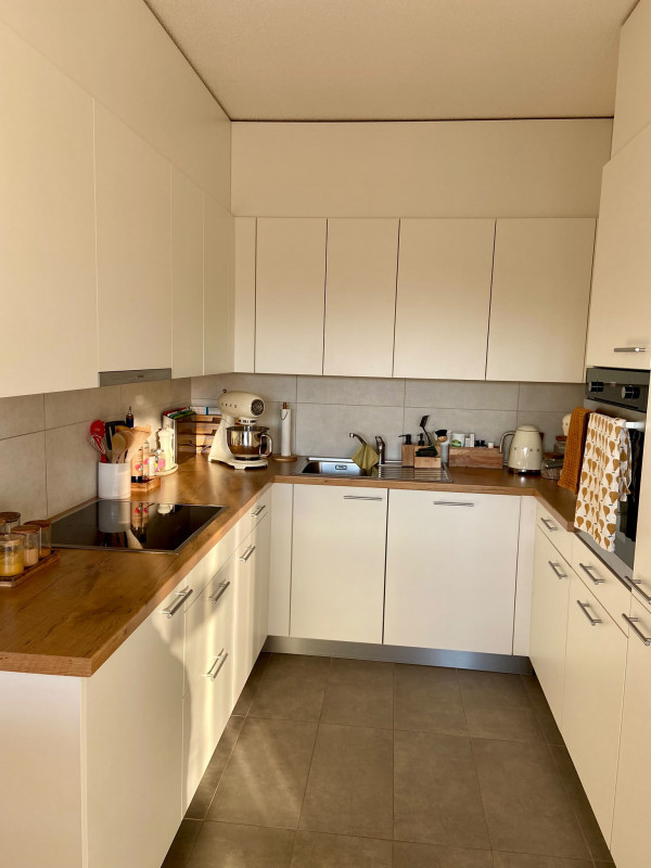 Appartement de 4 pièces au 4ème étage situé à Petit-Lancy 1213 — photo 7