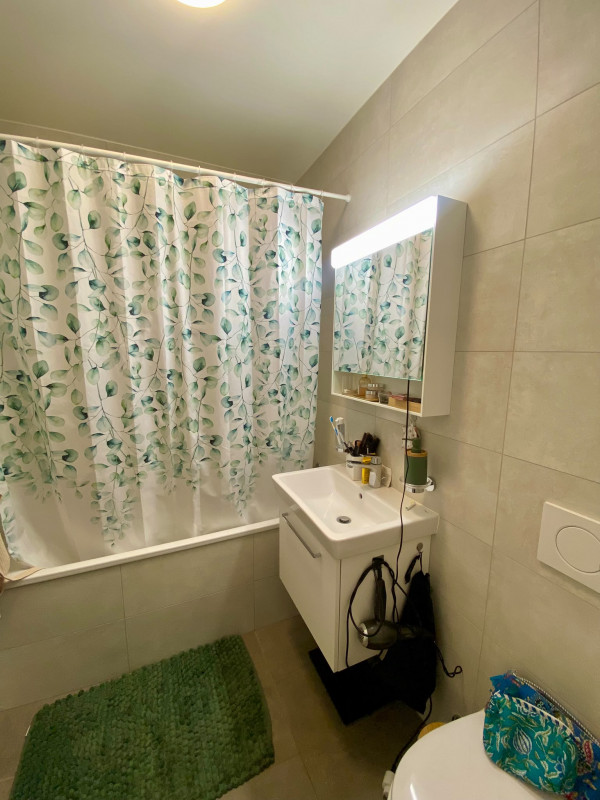 Appartement de 4 pièces au 4ème étage situé à Petit-Lancy 1213 — photo 9