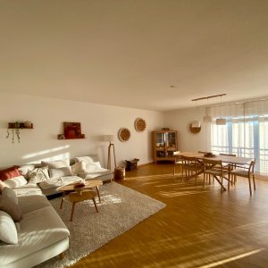 Appartement de 4 pièces au 4ème étage situé à Petit-Lancy 1213 — photo 2