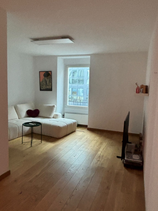Appartement de 4 pièces au 2ème étage situé à Genève 1205 — photo 1