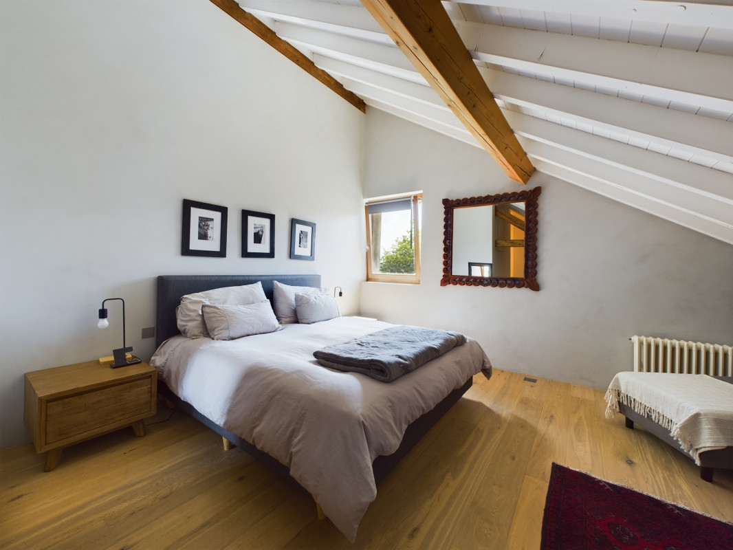 Magnifique maison de 6.5 pièces dans un corps de ferme rénové