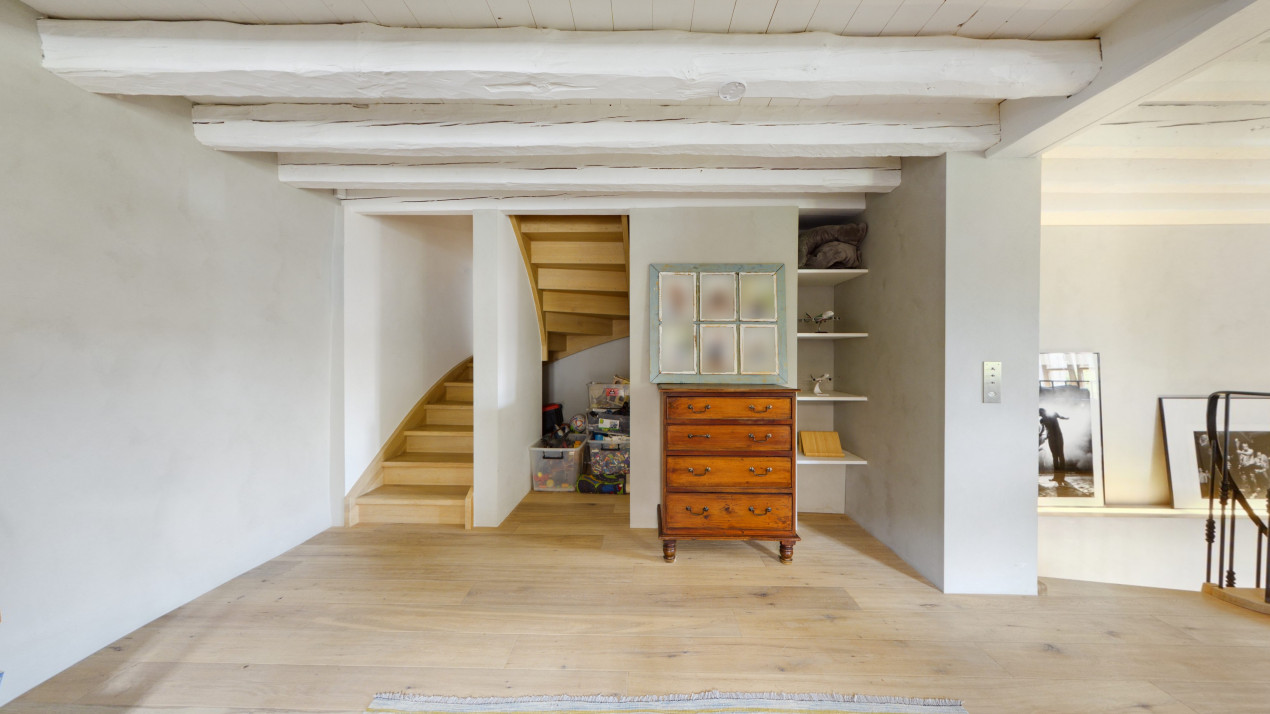 Magnifique maison de 6.5 pièces dans un corps de ferme rénové