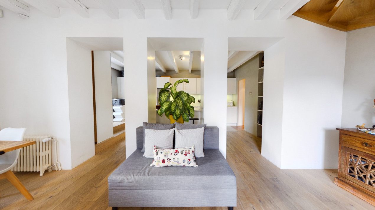 Magnifique maison de 6.5 pièces dans un corps de ferme rénové