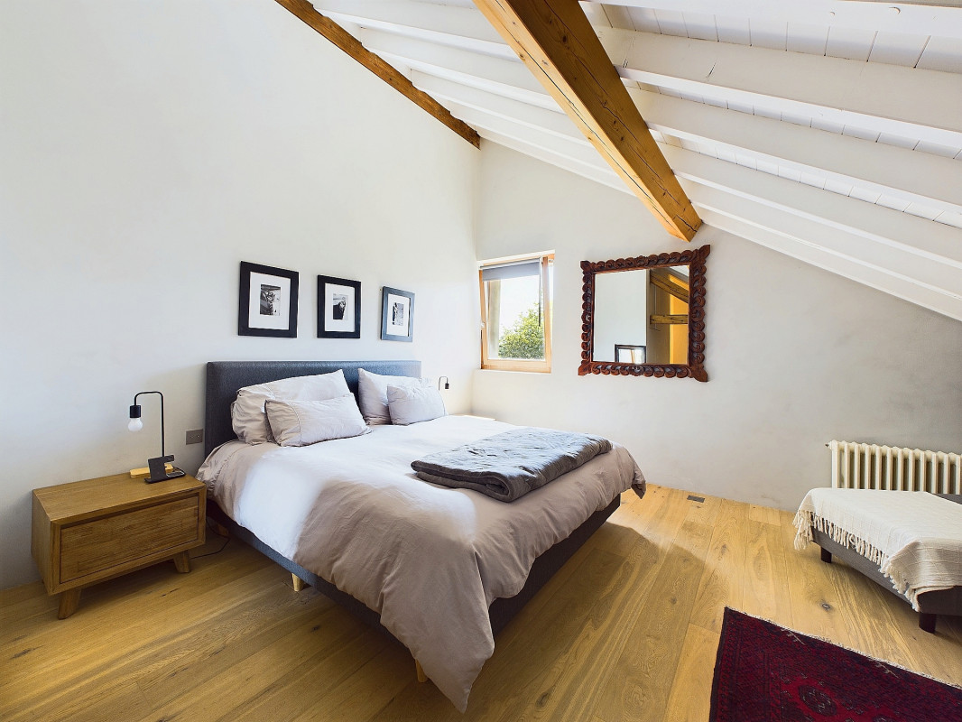 Magnifique maison de 6.5 pièces dans un corps de ferme entièrement rénové