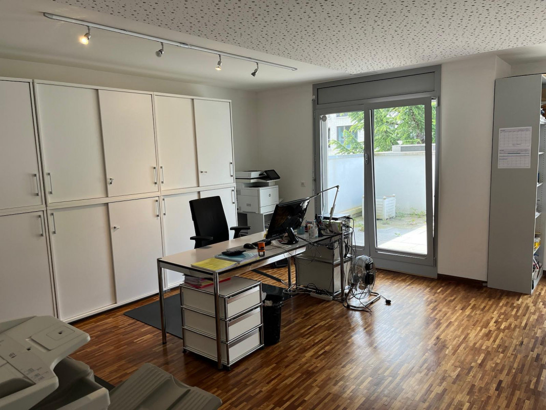 Location de Bureau – 92m² à Nyon, vue sur le Lac