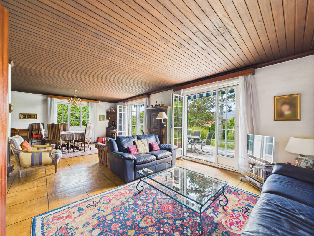 Villa individuelle à fort potentiel – Opportunité rare à Confignon - 6 pièces