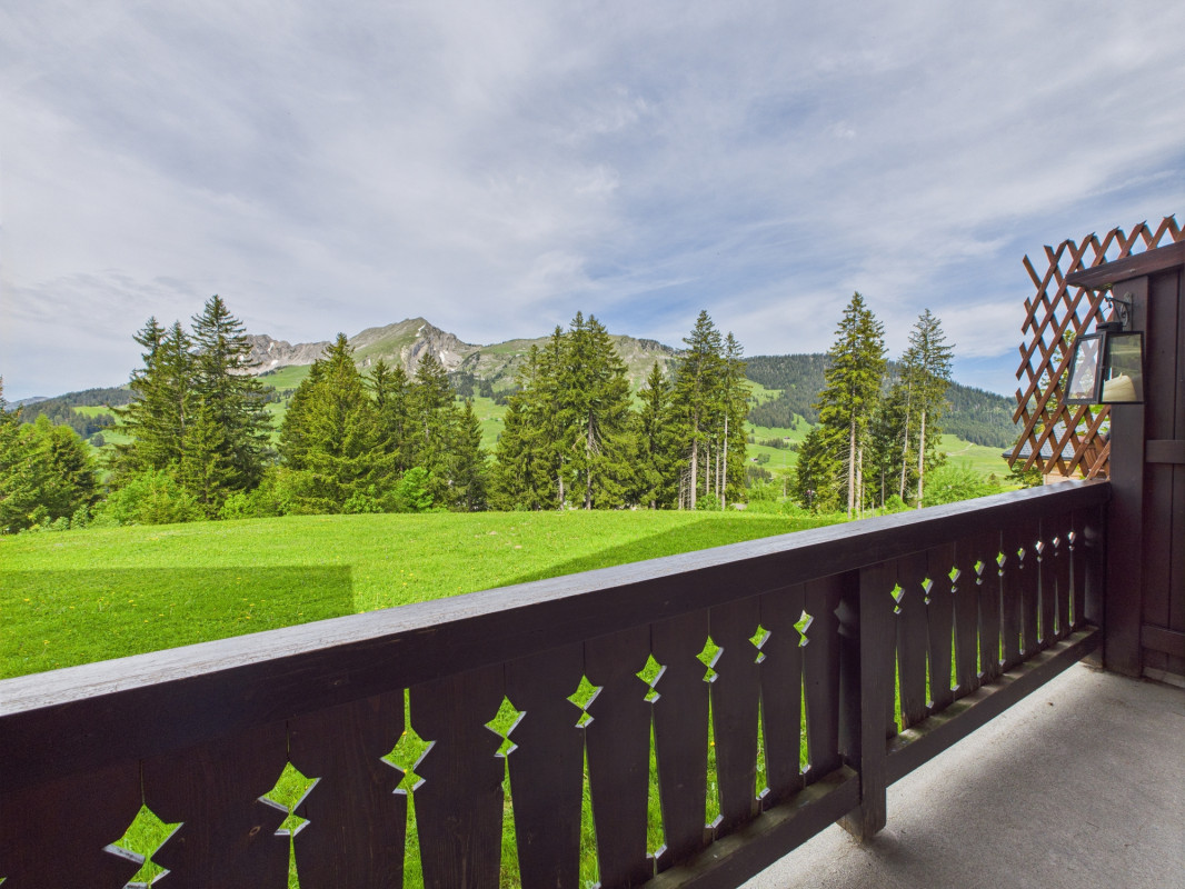 Chalet mitoyen en PPE dans un cadre verdoyant et calme