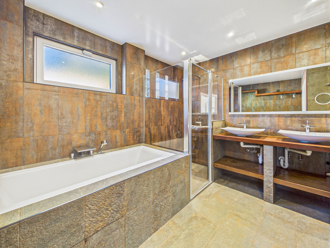 Résidence d’exception avec jardin paysager et panorama sur le Léman