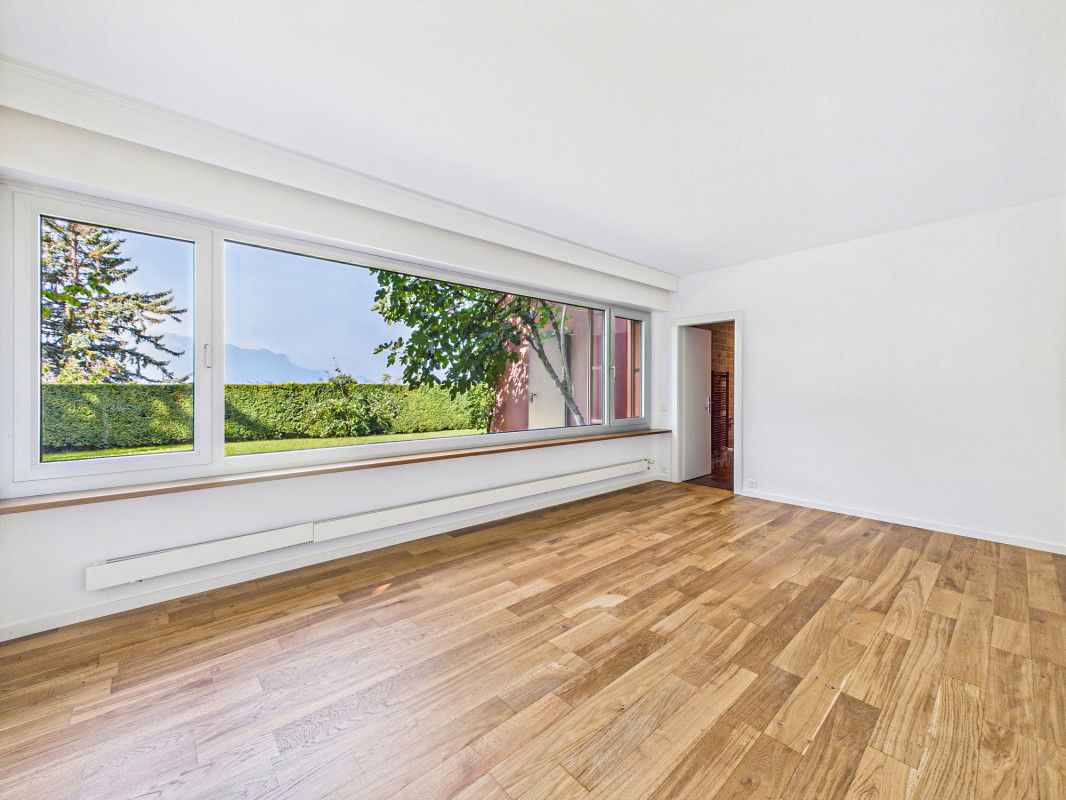 Résidence d’exception avec jardin paysager et panorama sur le Léman