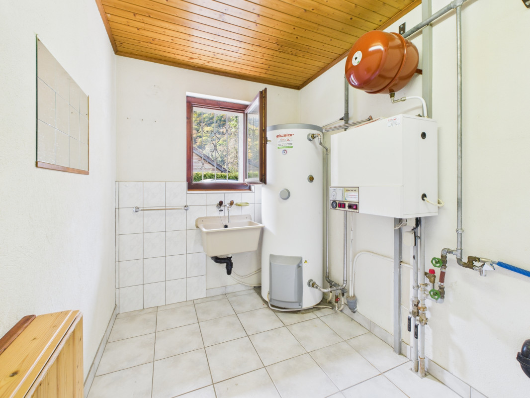 Belle villa individuelle de plain-pied, dans un quartier calme et verdoyant