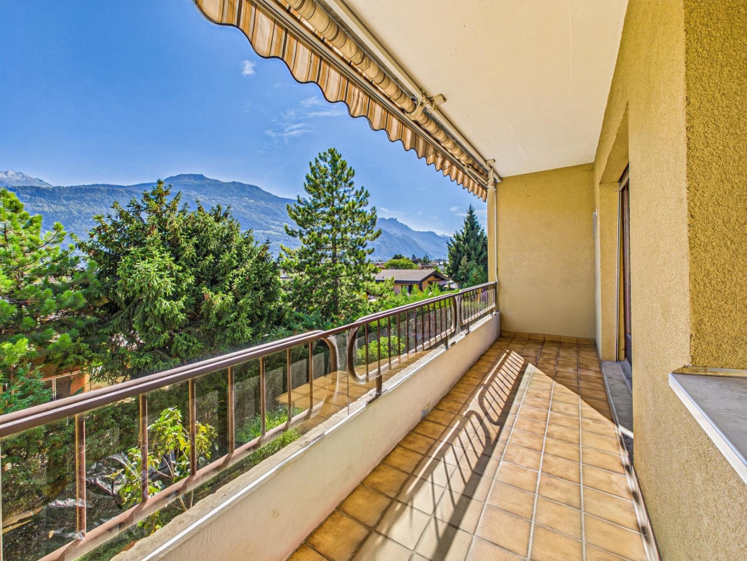 Appartement lumineux de 3.5 pièces au coeur de Vétroz