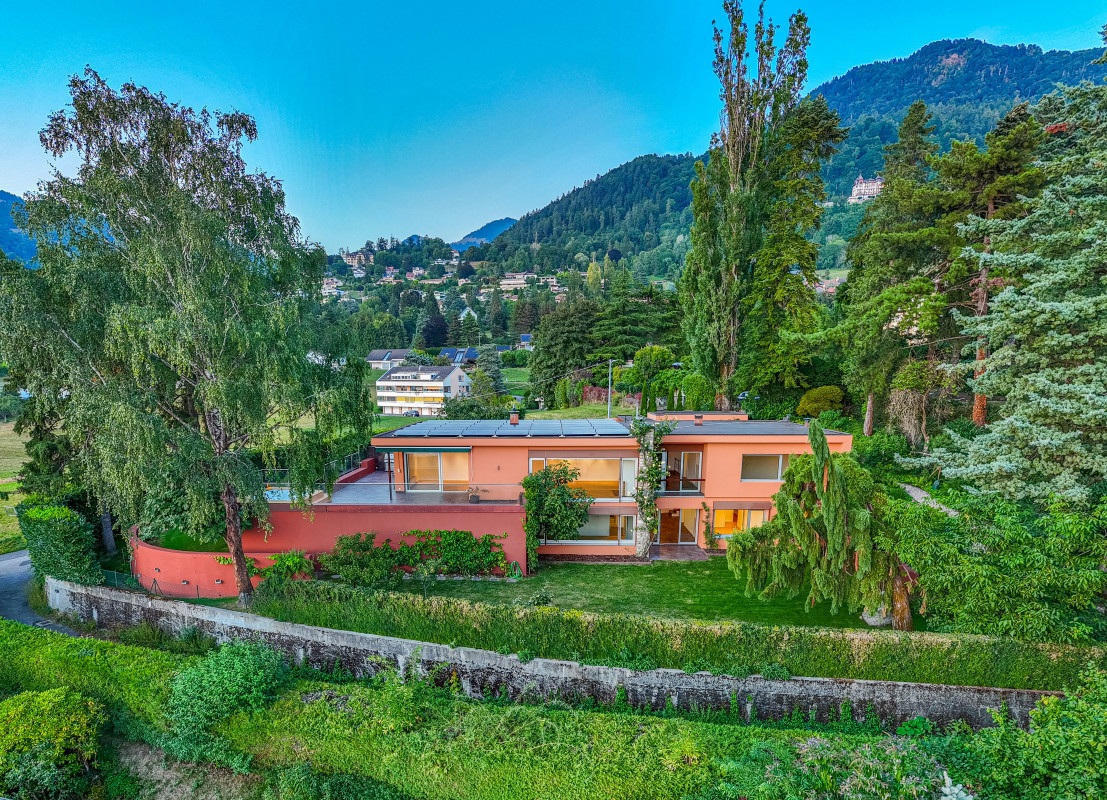 Résidence d’exception avec jardin paysager et panorama sur le Léman